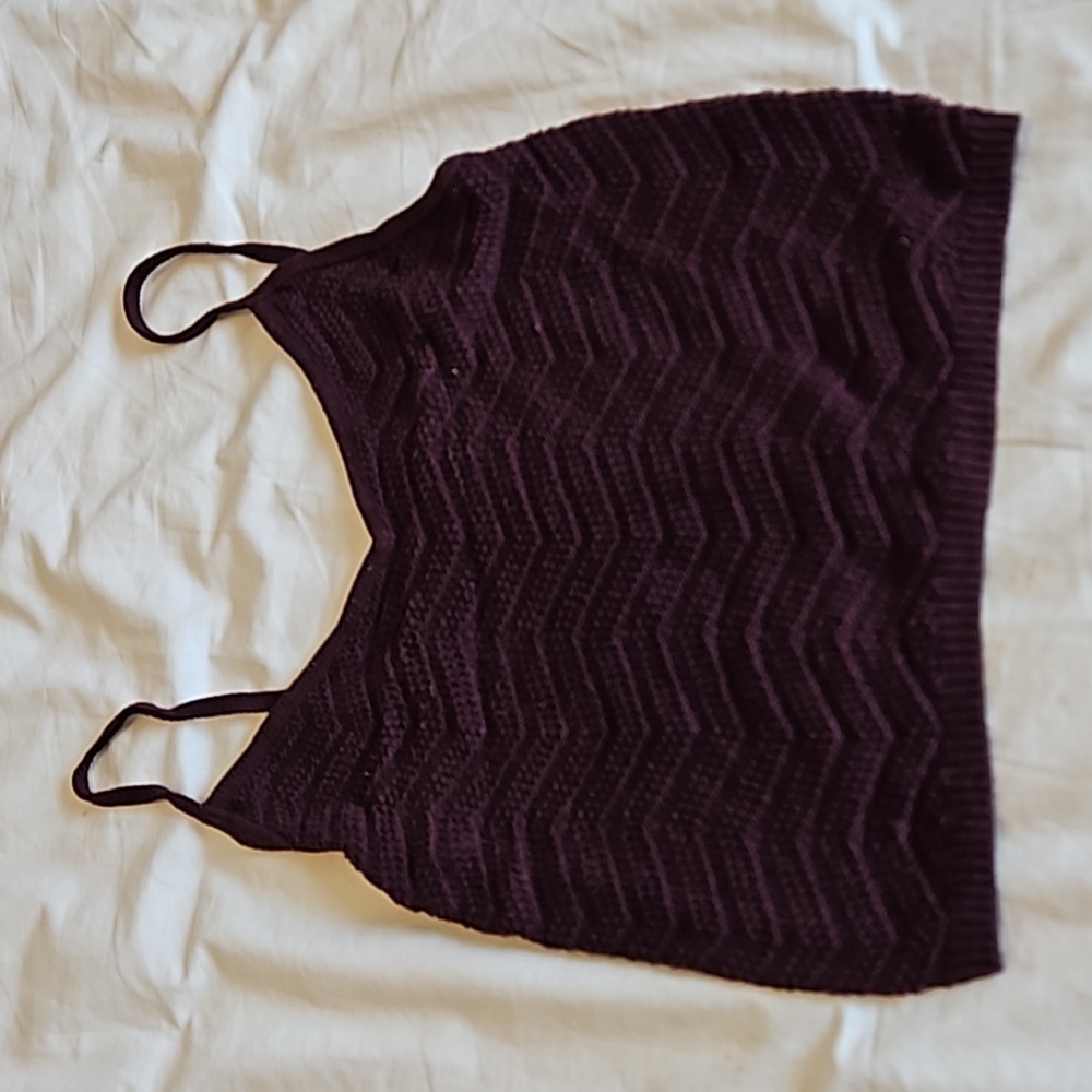 🩴Kendall & Kylie Burgundy Croped Tank Top Size M